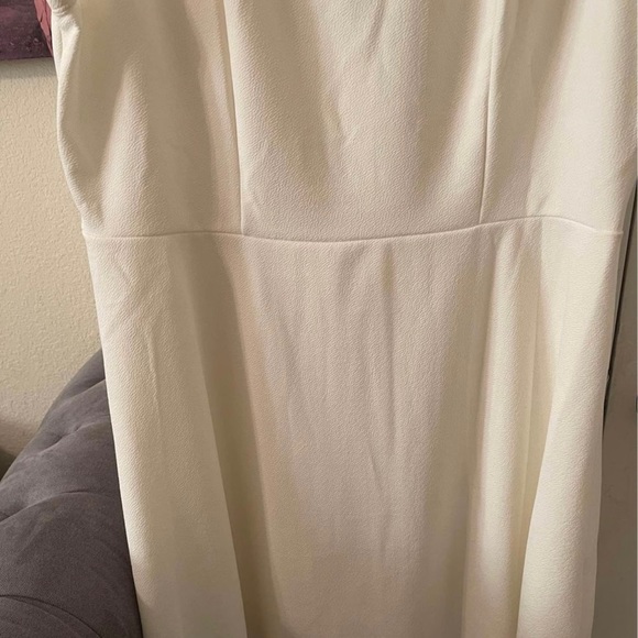 Plus Size Women’s sleeveless midi cream dress size 6X NEW - Picture 3 of 10